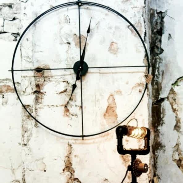 instagram clock